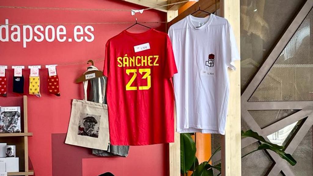 La camiseta de la selección sanchista.