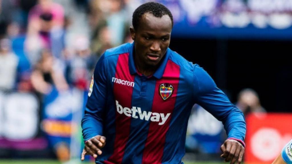 Muere Dwamena, durante su etapa en el Levante