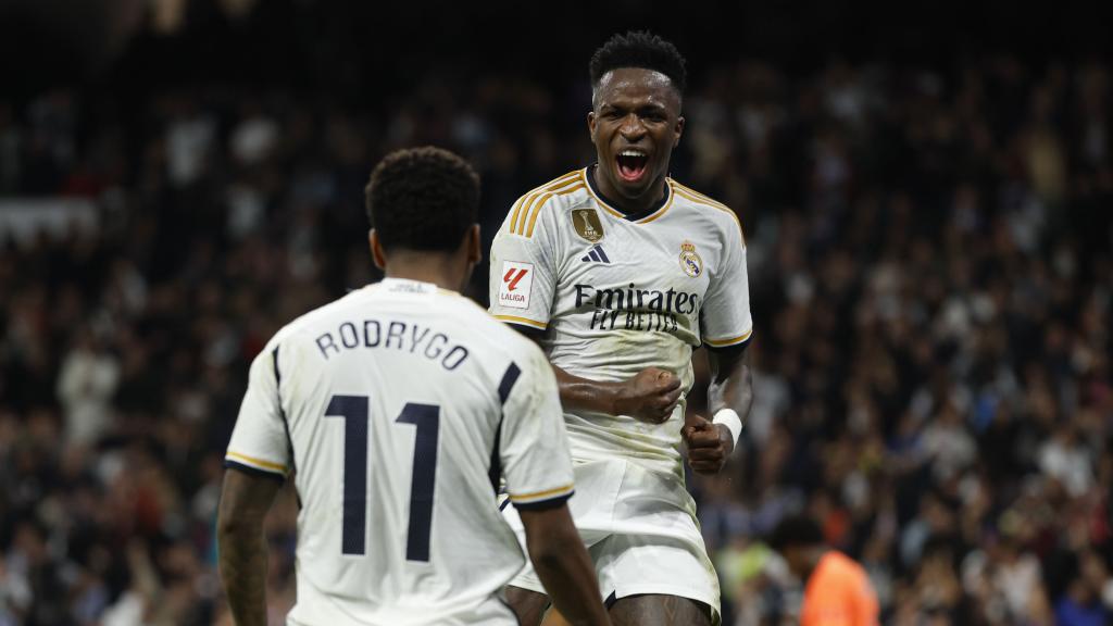 Vinicius y Rodrygo celebran un gol contra el Valencia
