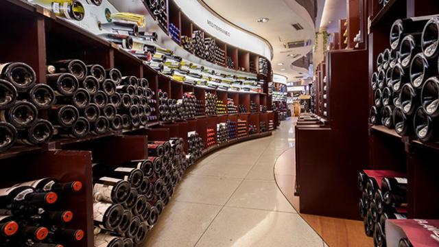 La tienda de Lavinia en Ortega y Gasset 16.