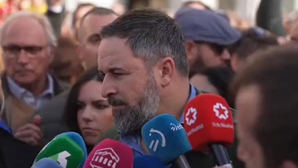 Abascal descarta la mesura y pide toda la contundencia frente al golpe de Estado