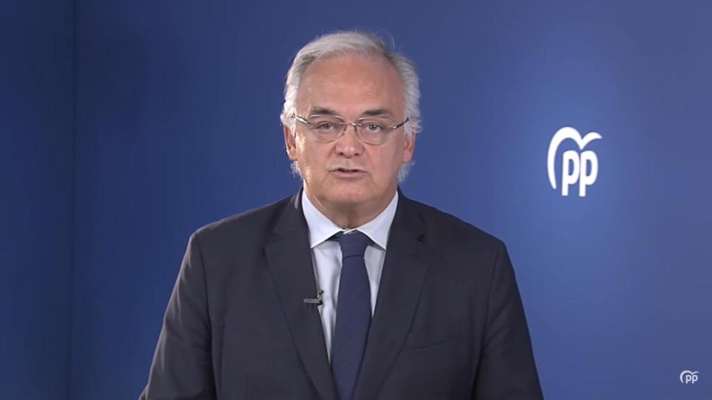 El vicesecretario de Institucional del PP, Esteban González Pons, este lunes en Génova.