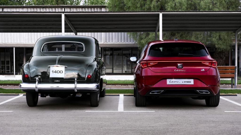 El Seat 1400 fue el primer coche que nació en Zona Franca en 1953.