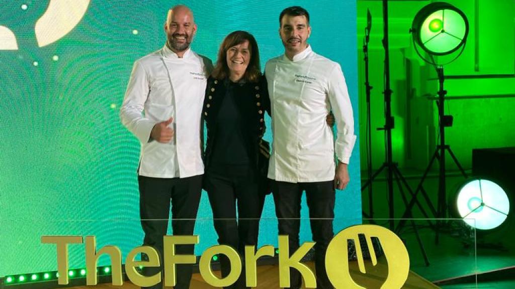 Lenin Busquet, Esther Labaig y Eduardo Espejo en la gala de los premios TheFork.