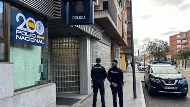 Agentes de la Policía Nacional