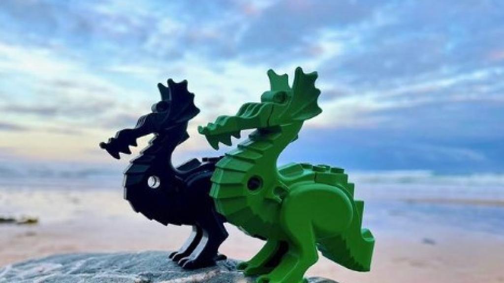 Así es la playa a la que desde hace 25 años llegan miles de piezas de Lego