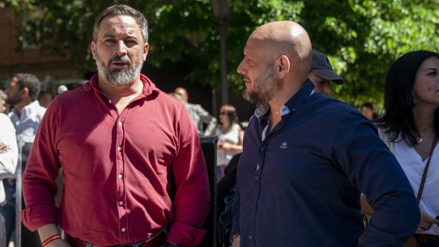 El líder de Vox, Santiago Abascal, y el secretario general de Solidaridad, Rodrigo Alonso.