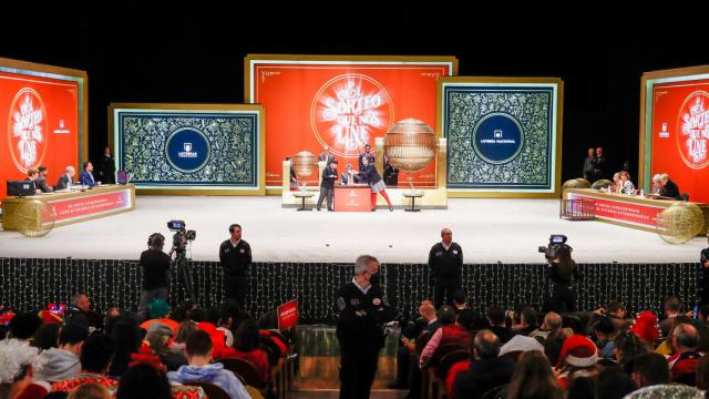 Descubre cómo ir de público al sorteo de la Lotería de Navidad en el Teatro Real de Madrid