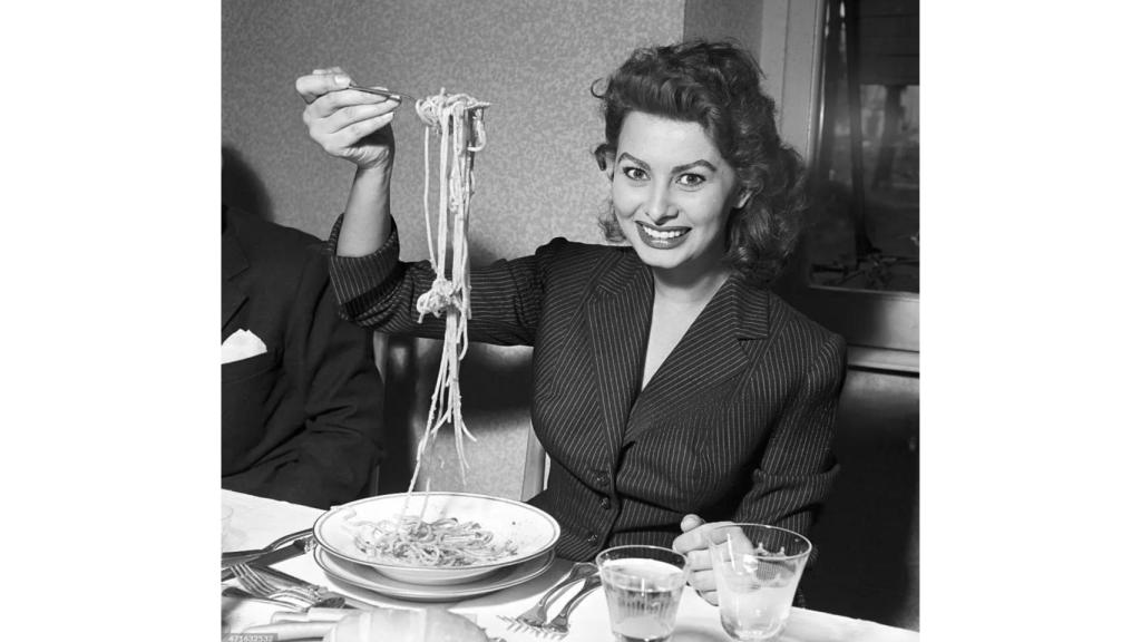 Sofía Loren, en 1953, en La Tavernetta del Pirata de Ischia.