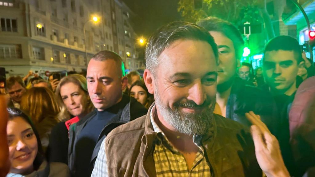 Santiago Abascal llegando este miércoles a la manifestación de Ferraz.