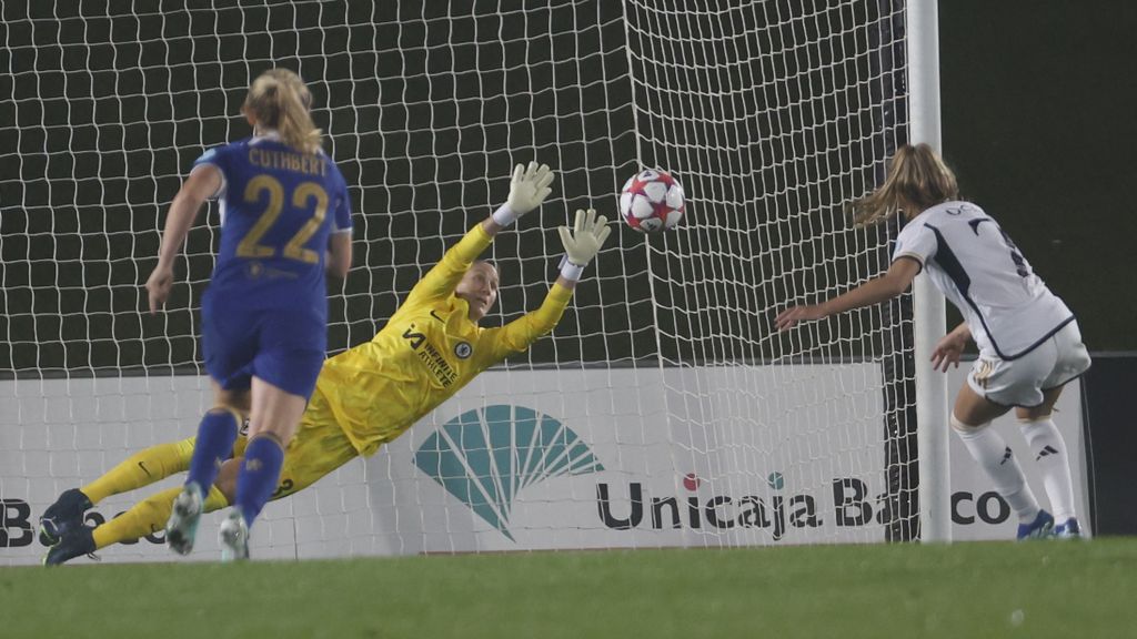 Penalti de Olga Carmona para poner el 2-2