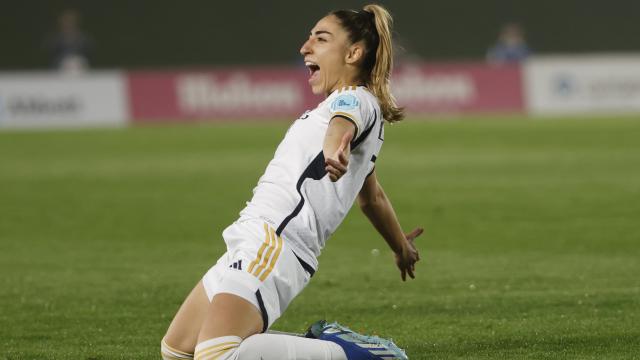Olga Carmona celebra el 1-0 ante el Chelsea