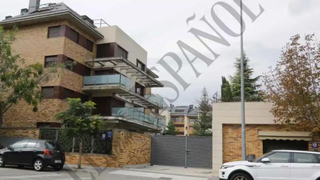 Imagen de la fachada de la nueva casa de Albert Rivera.