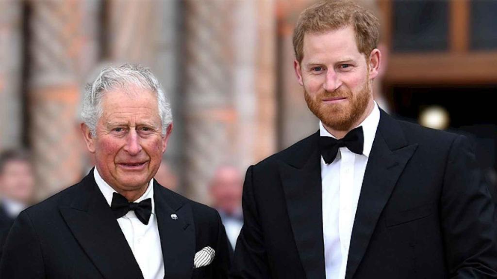 El príncipe Harry y el rey Carlos III, en una imagen de archivo.