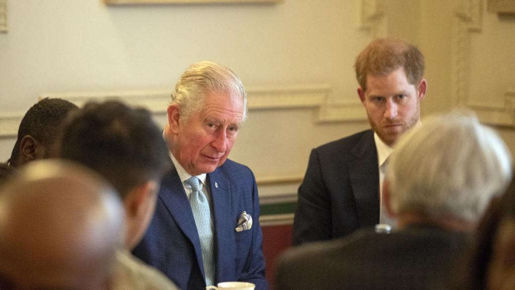 Harry y Carlos III, en 2018.