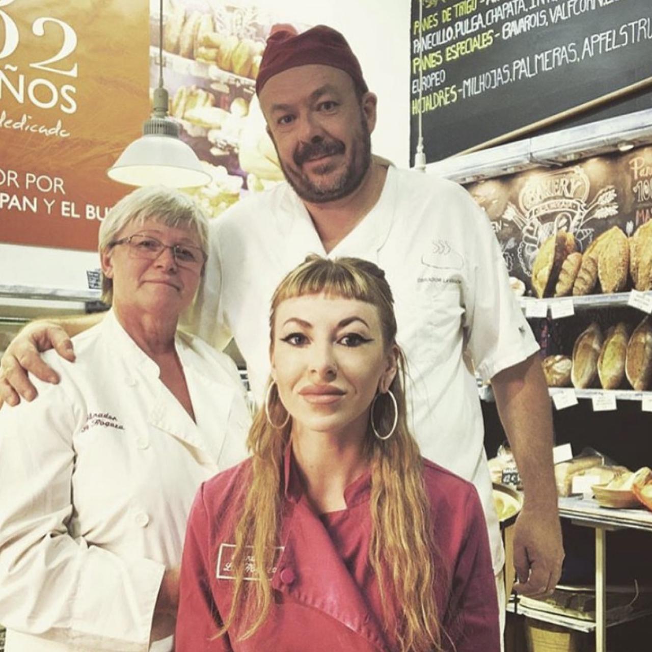 Ireneo, Elzbieta y Karolina Marciniak en La Hogaza.