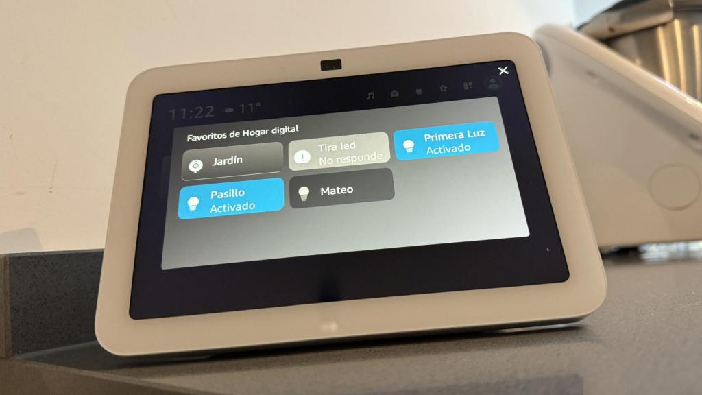 Amazon Echo Show 8