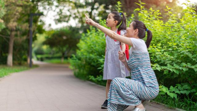 Imagen de archivo de una madre surcoreana con su hija.