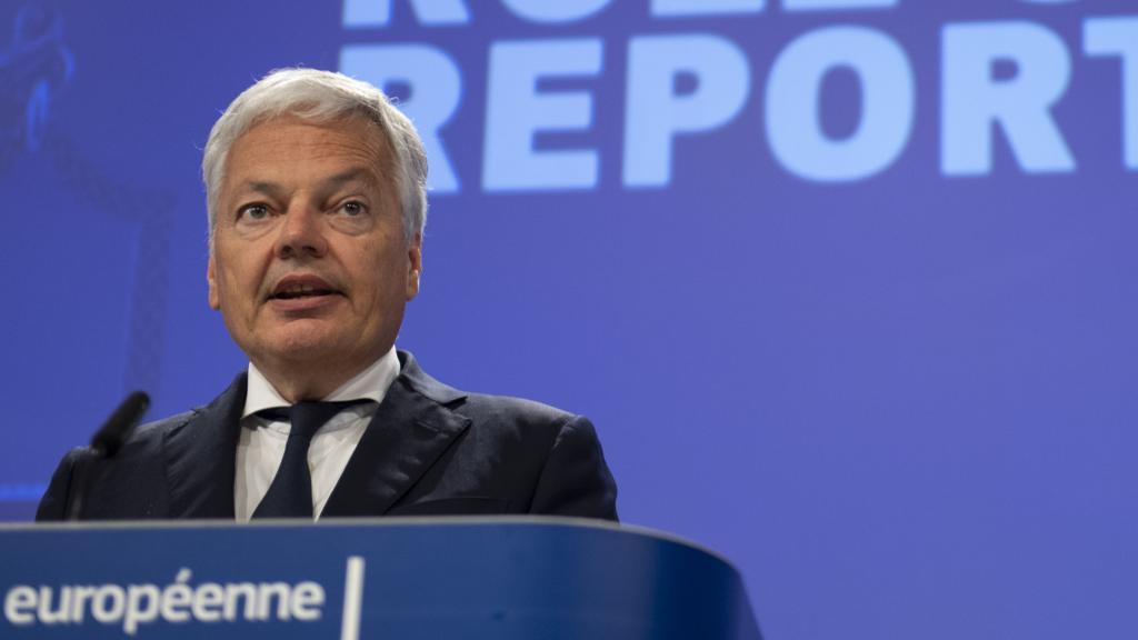 El comisario de Justicia, Didier Reynders, durante la presentación del último informe sobre el Estado de derecho en la UE