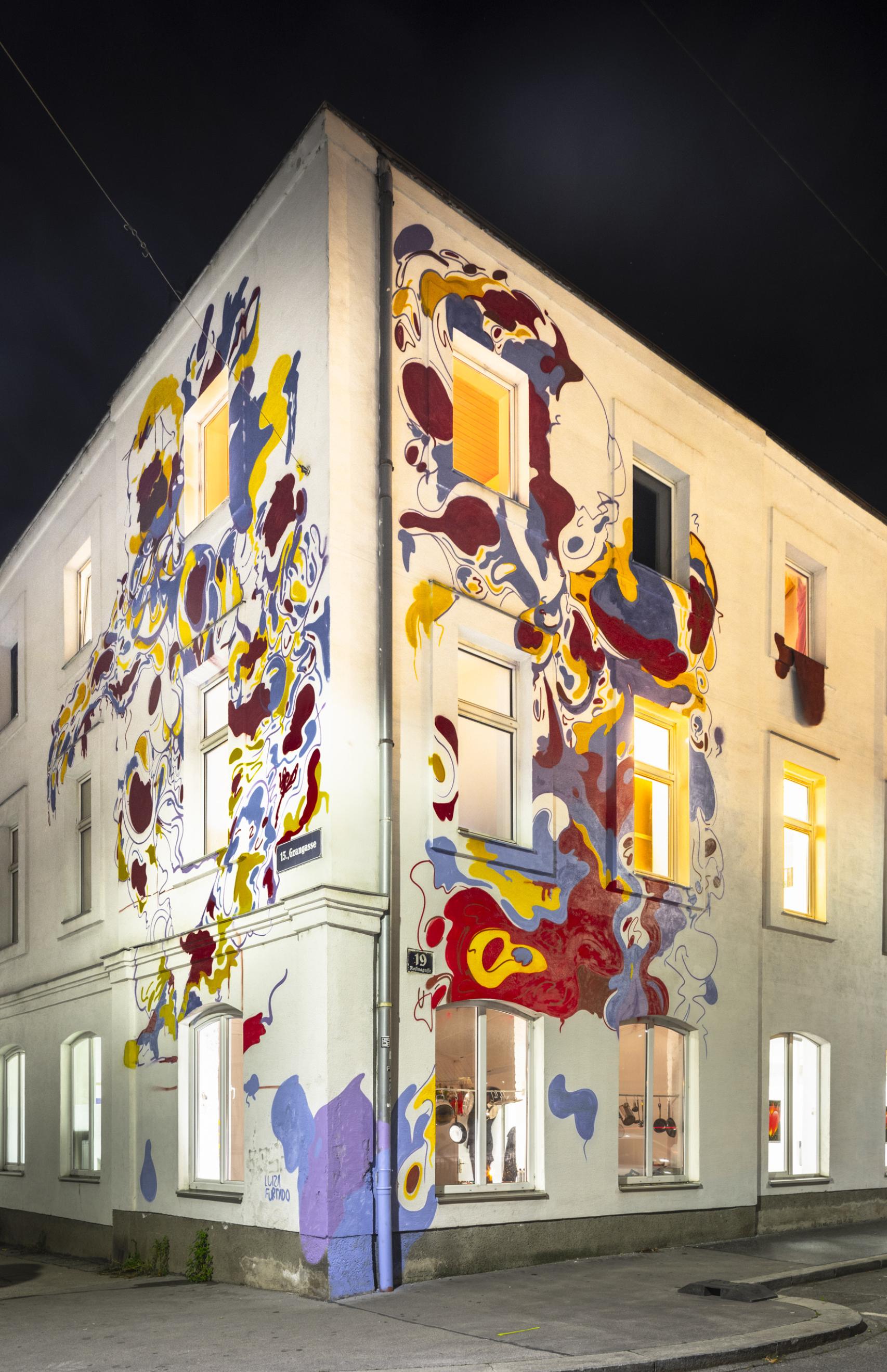 Mural 'Colligated arteries' de Luiza Furtado / Foto: @eSeL.at - Lorenz Seidler.