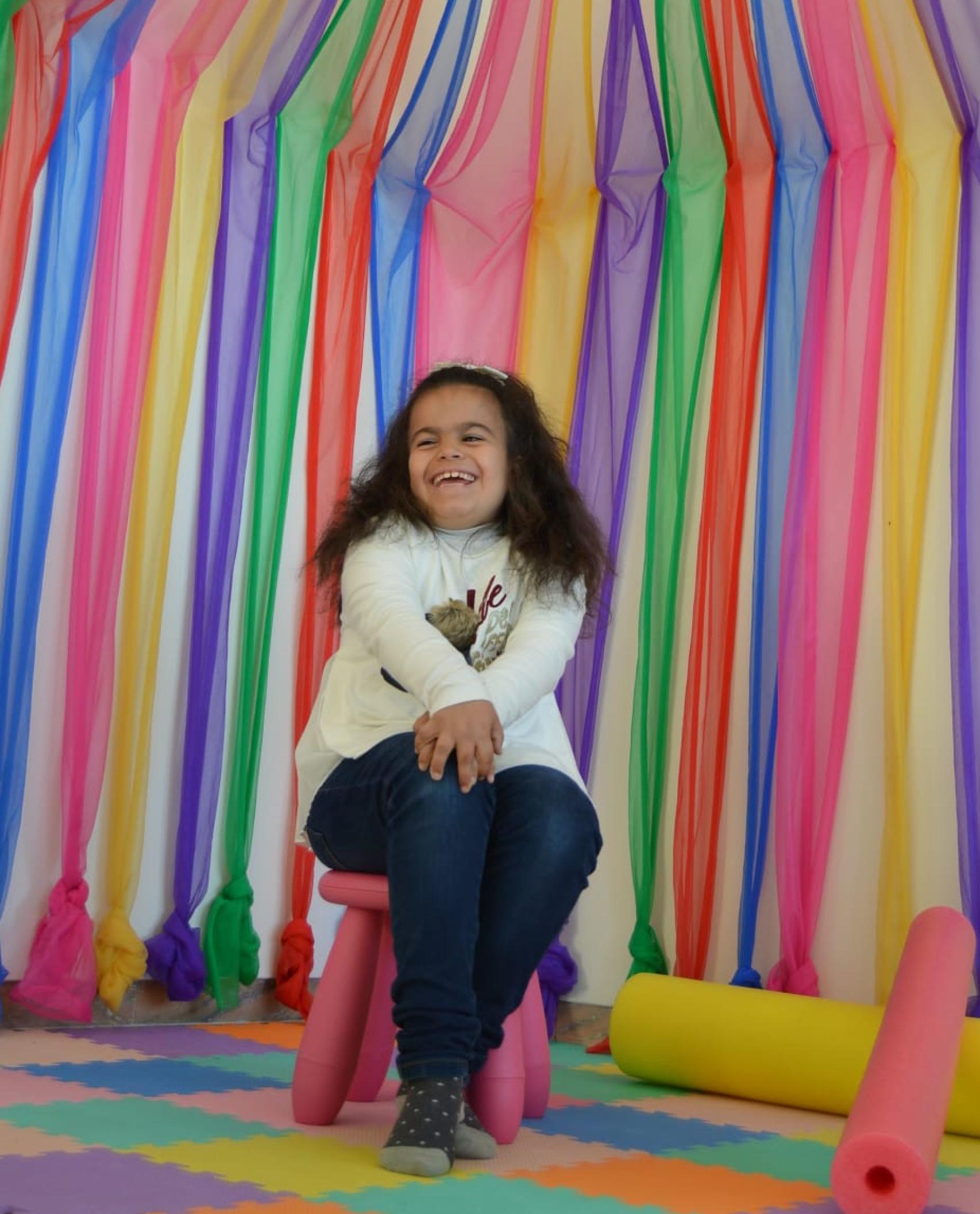 Sandra, niña afectada por el Síndrome de Sanfilippo