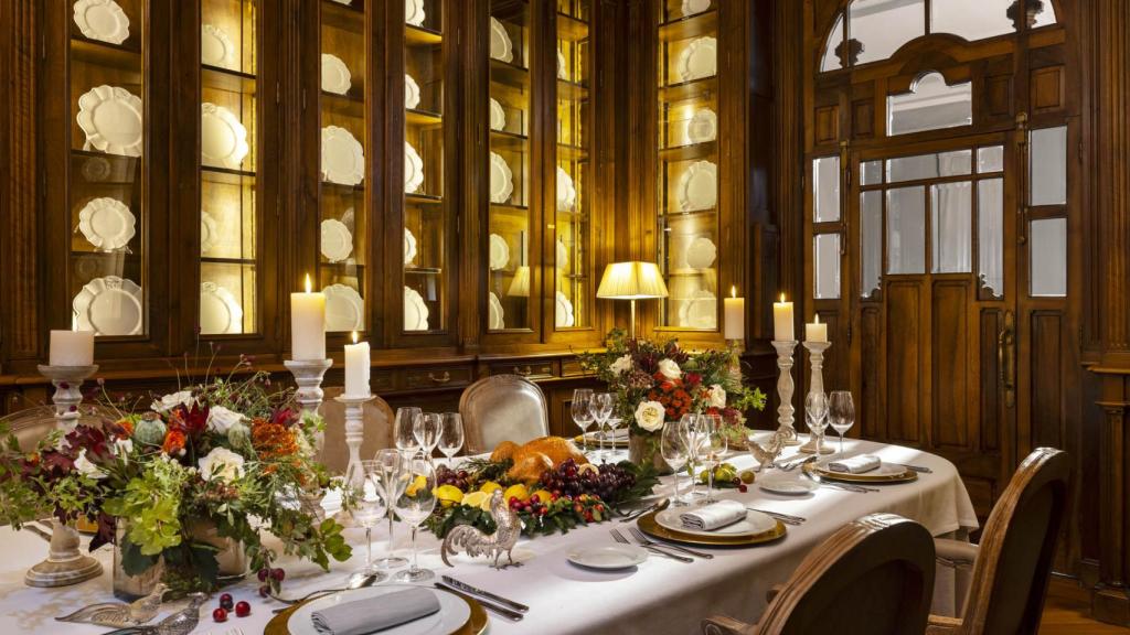 Acción de Gracias en uno de los salones de URSO hotel & spa