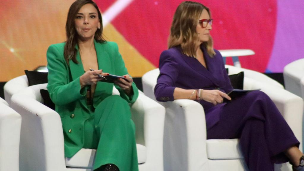 Chenoa, junto a Noemí Galera, durante la rueda de presentación de 'OT' (GTRES).