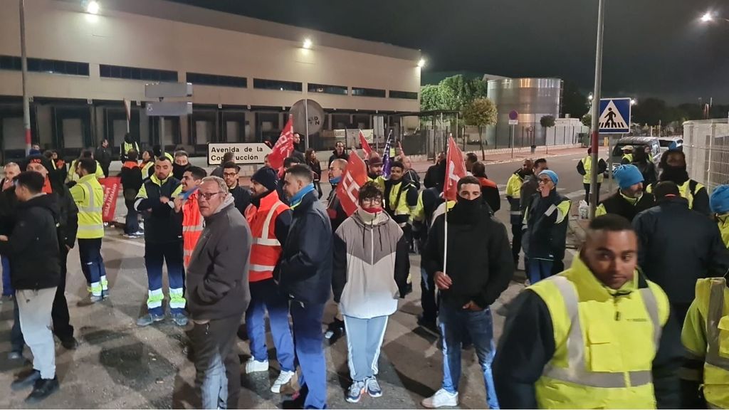 Trabajadores de la logística de Guadalajara en huelga. Foto: CCOO.