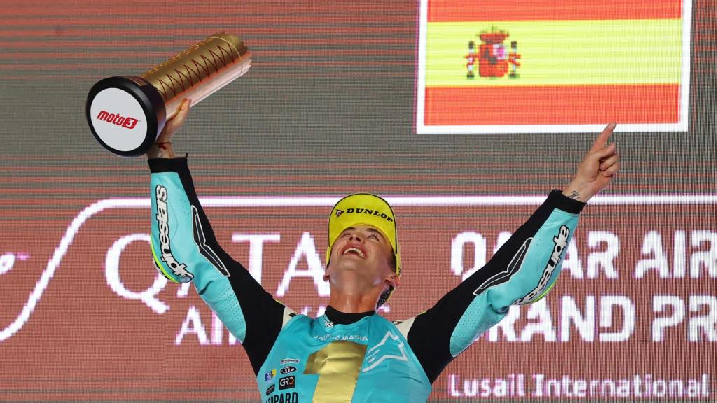 Jaume Masiá, con su trofeo de vencedor.