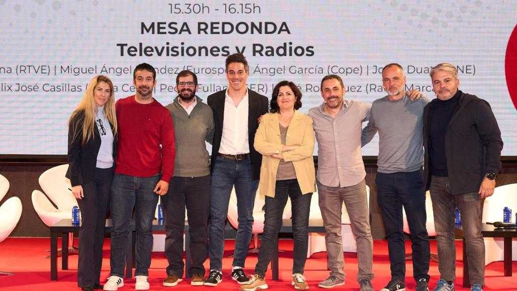 Participantes en la mesa redonda de televisiones y radio del II Congreso Internacional de Periodismo Olímpico.