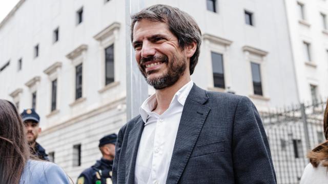 Ernest Urtasun, el pasado jueves a la salida del Congreso de los Diputados. Foto: Carlos Luján / Europa Press