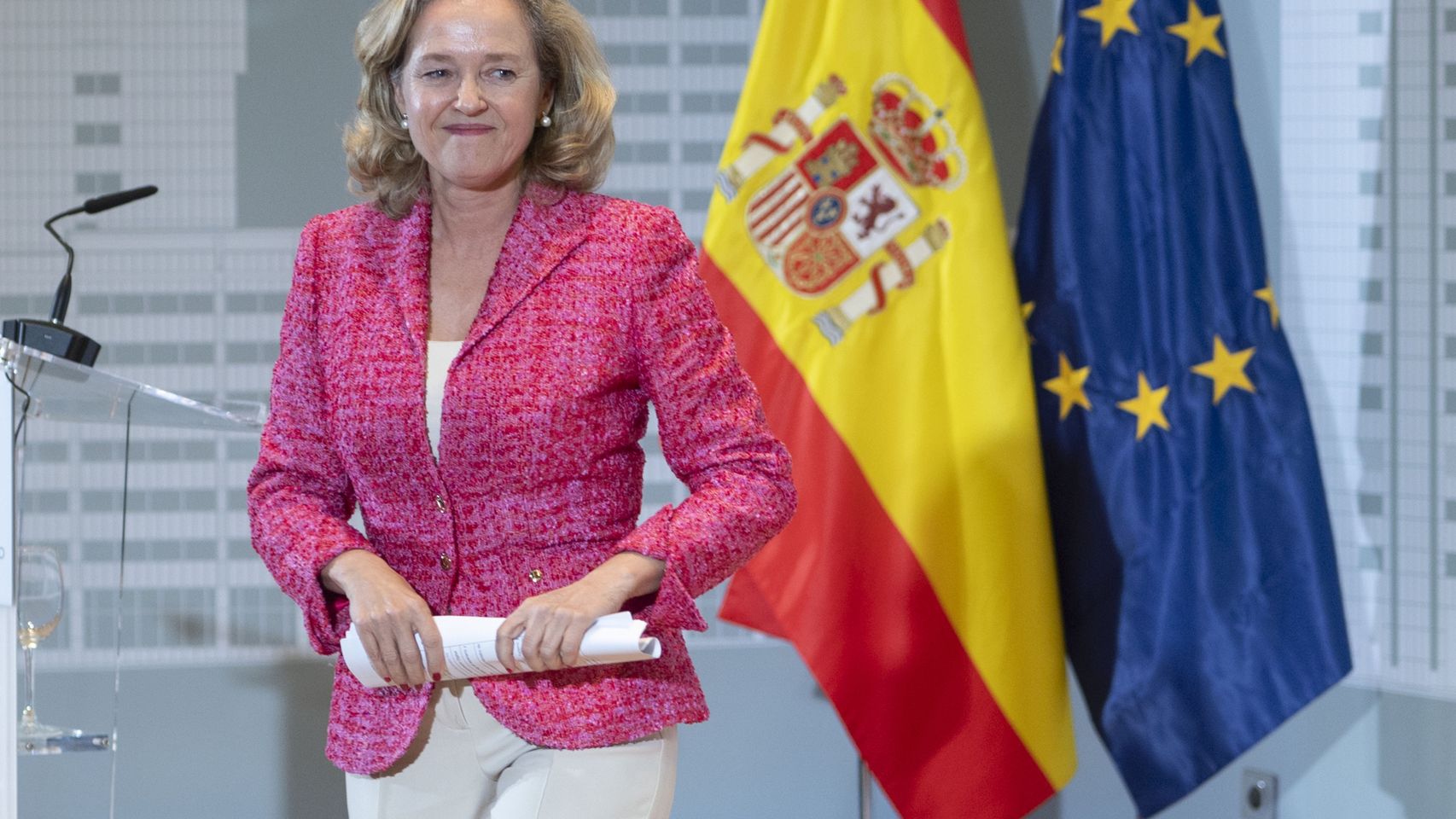 La vicepresidenta primera y ministra de Economía, Comercio y Empresa, Nadia Calviño, durante el acto de entrega de la cartera de Comercio.