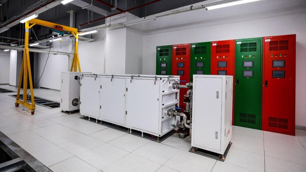 Servidor refrigerado por líquido de OPPO AndesBrain