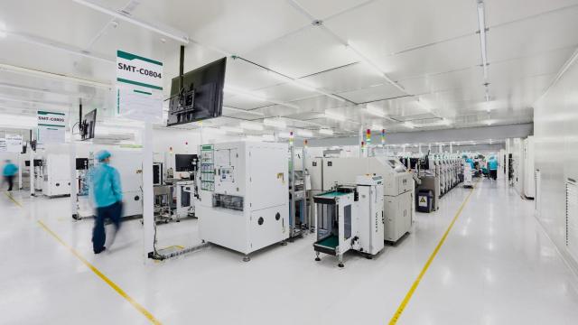 Línea de produccción de OPPO