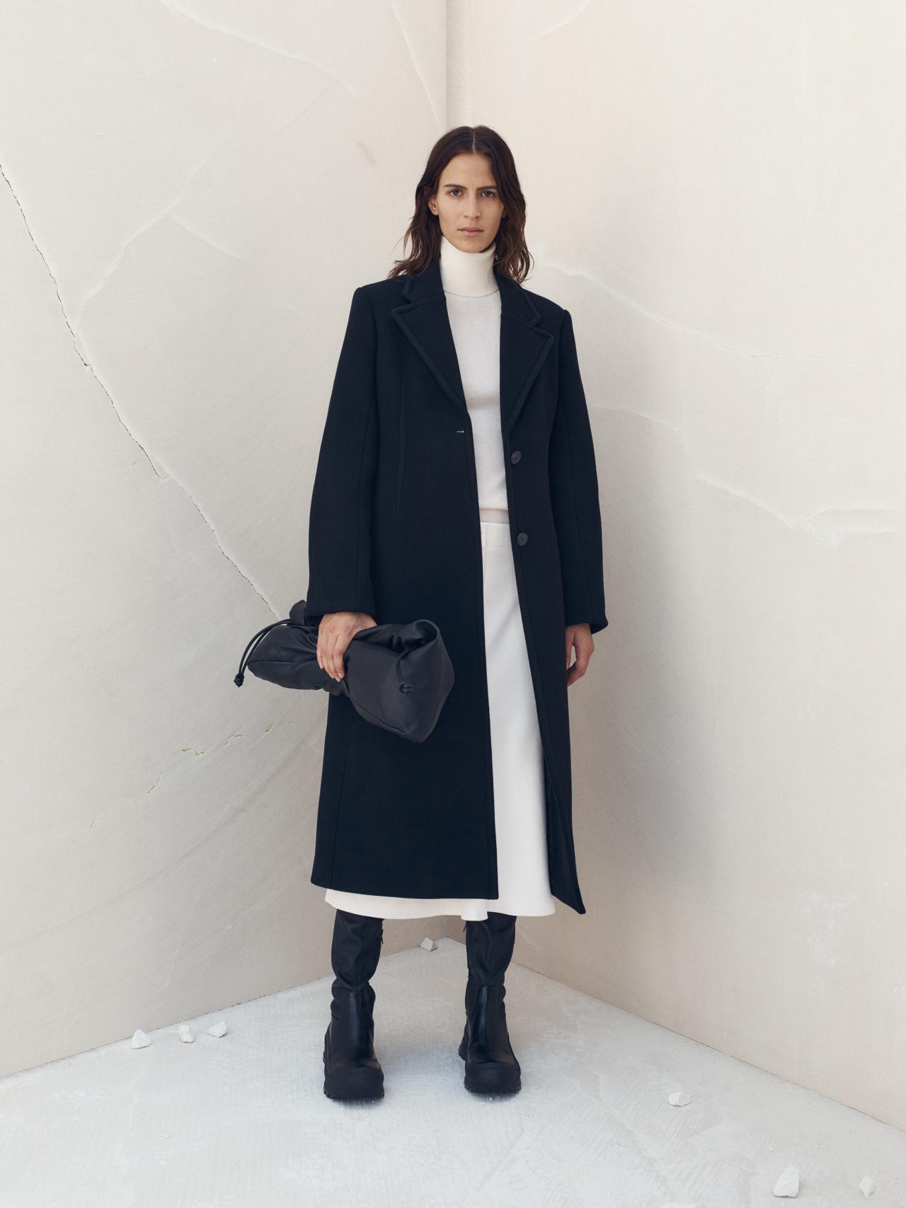 Detalle de la campaña de Studio Nicholson + Zara.