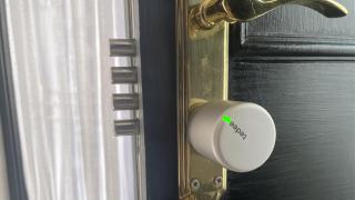 La cerradura Tedee GO.