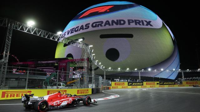 Carlos Sainz, durante la clasificación del GP de Las Vegas 2023 de Fórmula 1