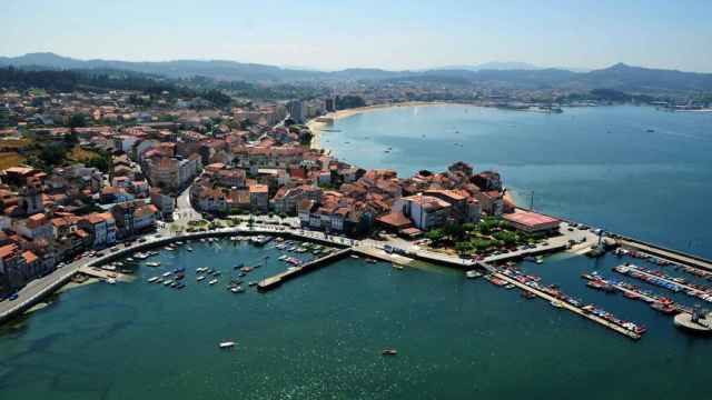 Puerto y lonja de Carril.