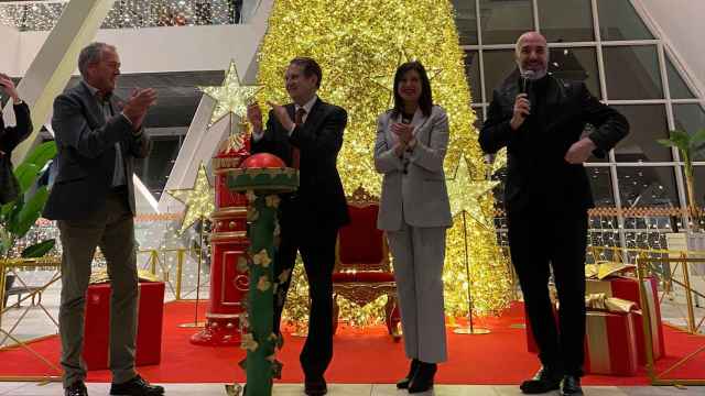 Un momento del encendido en el centro comercial el pasado 2022.