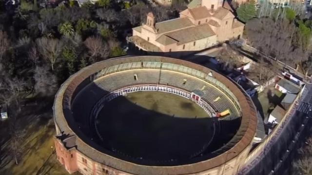 Vista aérea de la plaza de toros de Talavera de la Reina.