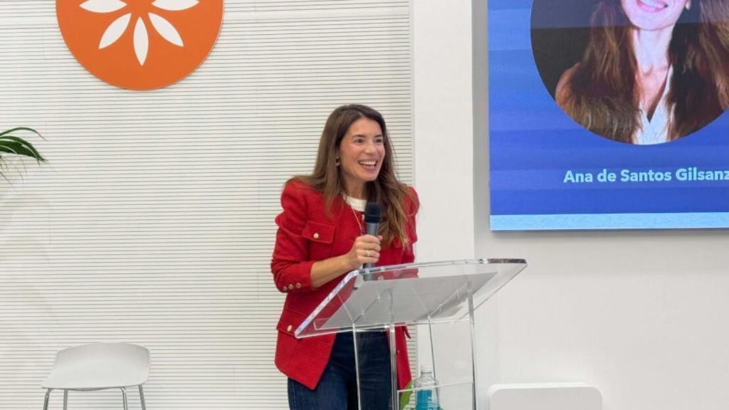 La periodista Ana de Santos durante la entrega de los premios.