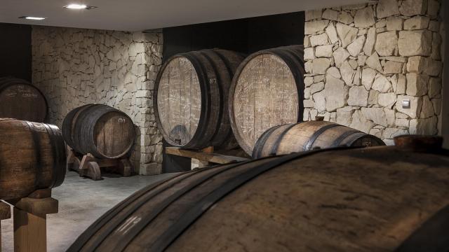 Bodegas Monóvar.