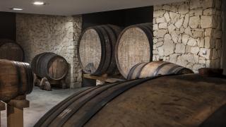 RV ALICANTE. Bodegas Monovar. barriles de fondillón 4