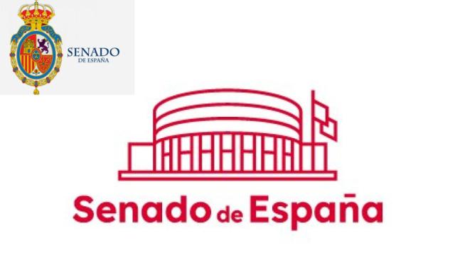 Arriba a la izquierda la antigua imagen del Senado y dominando el espacio, la nueva imagen.