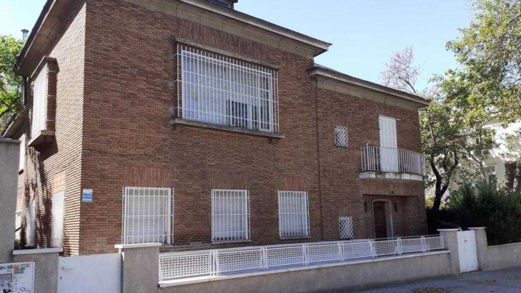 Chalé del número 16 de la Avenida del Doctor Arce.