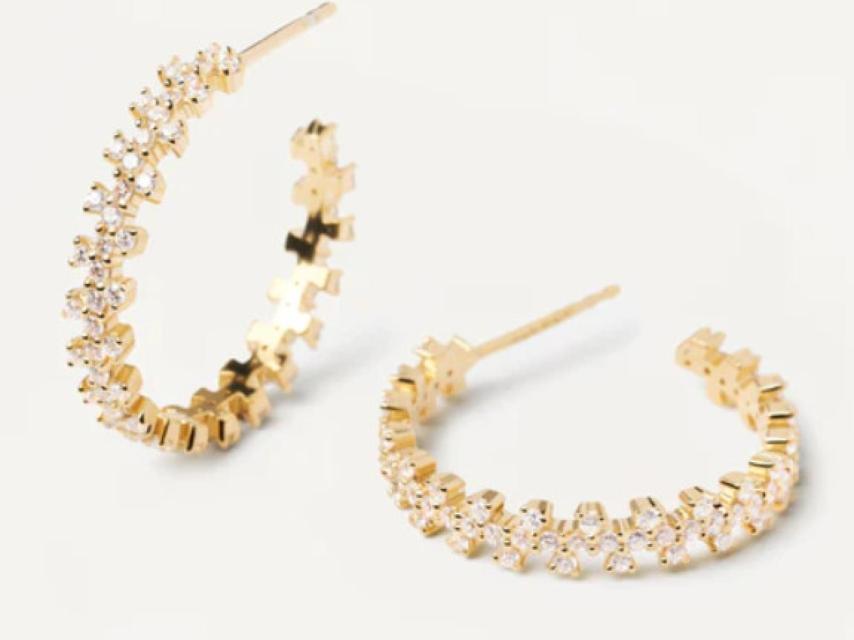 Pendientes Crown de P de Paloa.