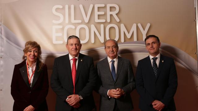 El presidente de la Diputación provincial de Zamora, Javier Faúndez, inaugura el V Congreso Internacional Silver Economy