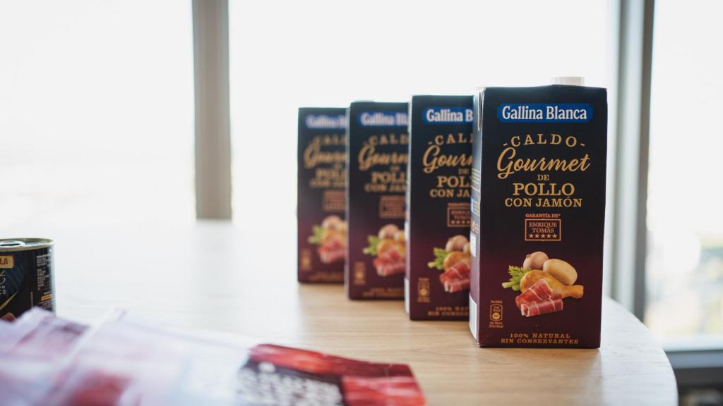 Caldo de jamón y pollo con Gallina Blanca