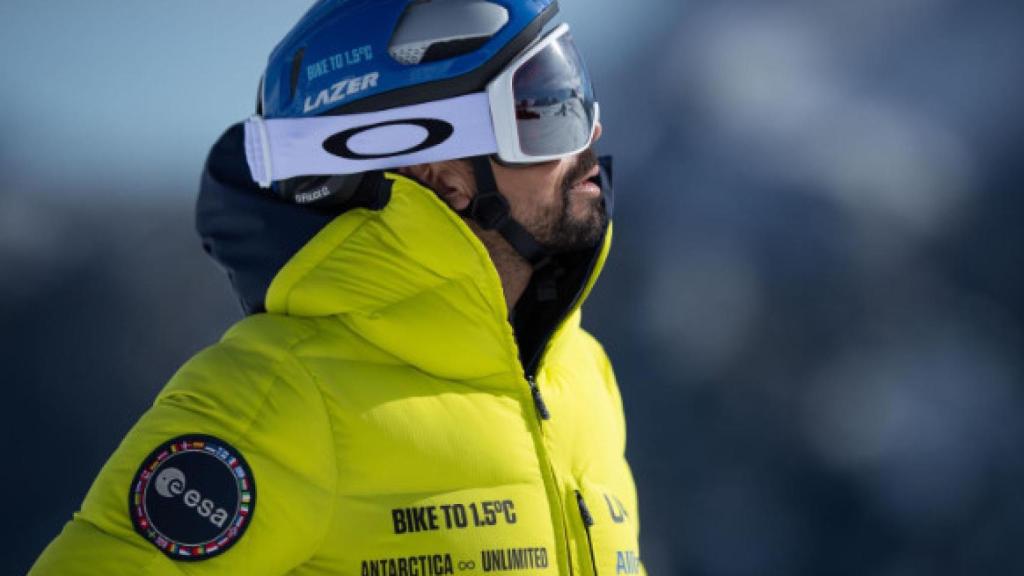 Omar di Felice durante la preparación de su aventura en la Antártida