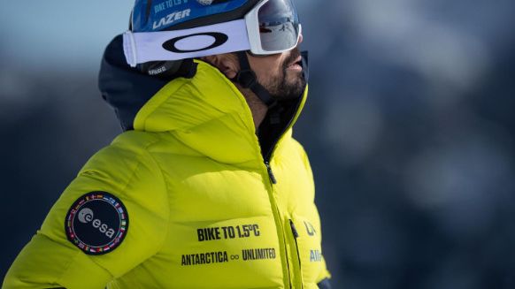 Omar di Felice durante la preparación de su aventura en la Antártida